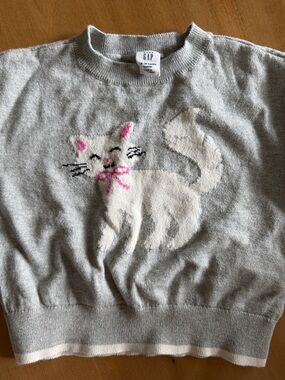 GAP Toddler Grey Sweater with White Cat